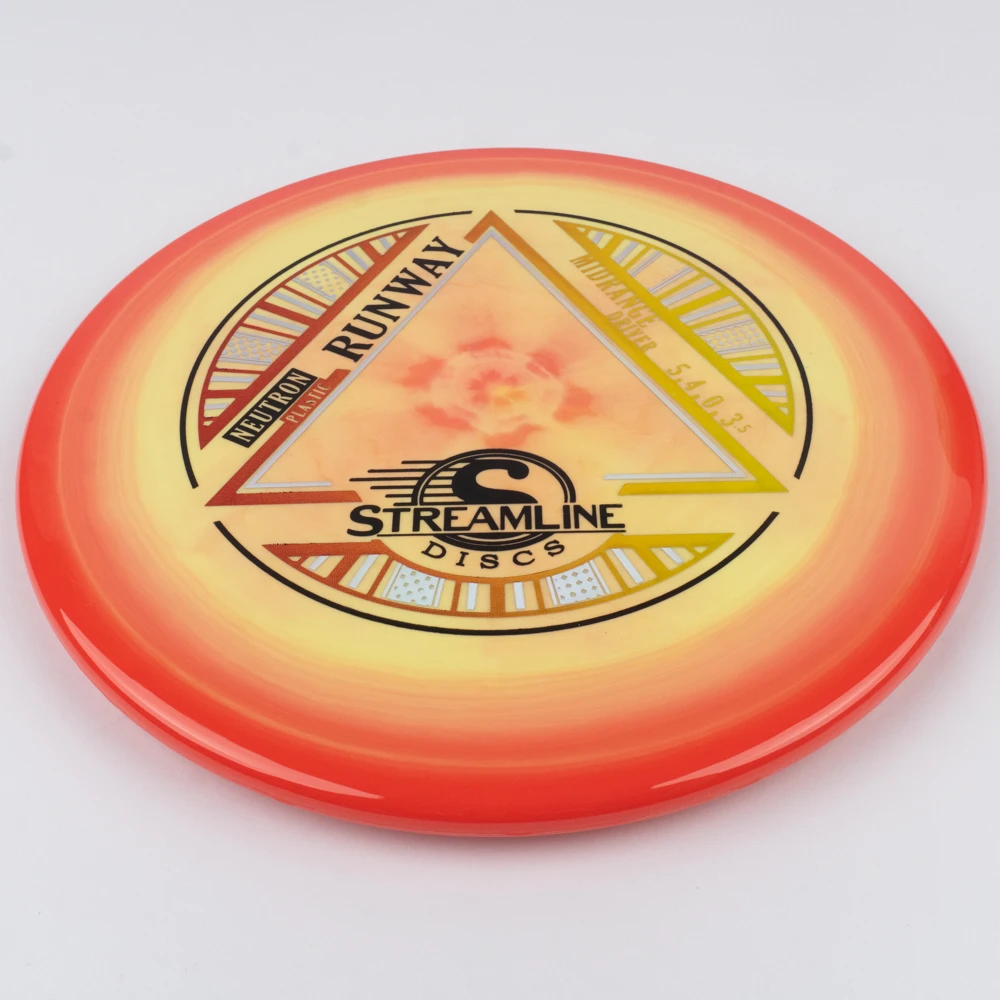 Streamline_Discs_Runway_Neutron_20260907_10559