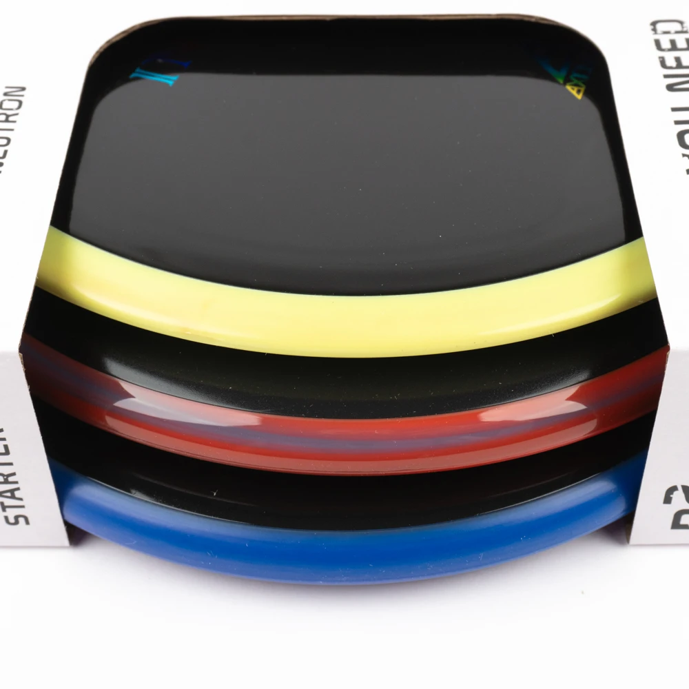 Axiom_Discs_Starter_Set_R2_Neutron_20261007_12074