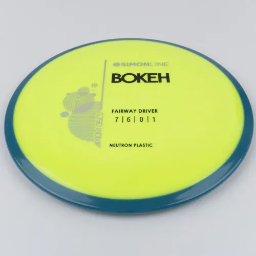 Axiom_Discs_Bokeh_Neutron_20260828_9531