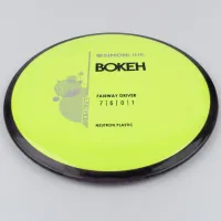 Axiom_Discs_Bokeh_Neutron_20260828_9532